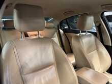 Jaguar XF d V6 Luxury 