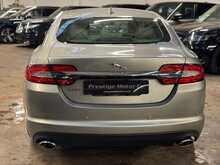 Jaguar XF d V6 Luxury 