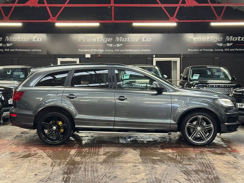 Audi Q7 TDI V6 S line Plus - U876