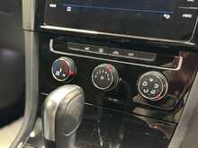 Volkswagen Golf TDI R-Line 