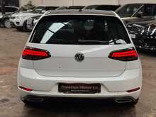 Volkswagen Golf TDI R-Line 