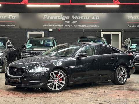 Jaguar XJ 3.0d V6 Luxury Saloon 4dr Diesel Auto Euro 5 (240 ps)