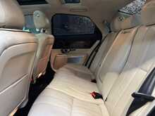 Jaguar XJ d V6 Portfolio 