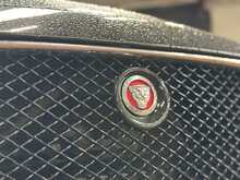 Jaguar XJ d V6 Portfolio 