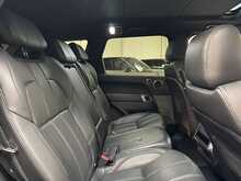 Land Rover Range Rover Sport SD V6 HSE 