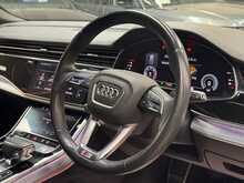 Audi Q8 TDI V6 S line 