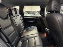 Porsche Cayenne V6 