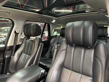 Land Rover Range Rover SD V8 Autobiography 