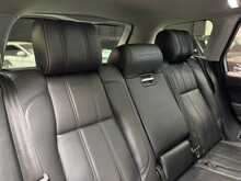 Land Rover Range Rover SD V8 Autobiography 
