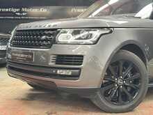 Land Rover Range Rover SD V8 Autobiography 