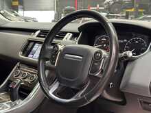 Land Rover Range Rover Sport SD V6 HSE 