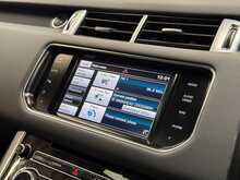 Land Rover Range Rover Sport SD V6 HSE 