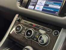 Land Rover Range Rover Sport SD V6 HSE 