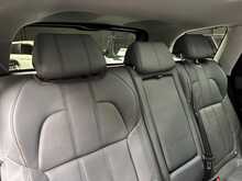 Land Rover Range Rover Sport SD V6 HSE 