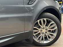 Land Rover Range Rover Sport SD V6 HSE 