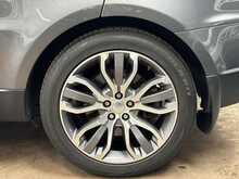 Land Rover Range Rover Sport SD V6 HSE 
