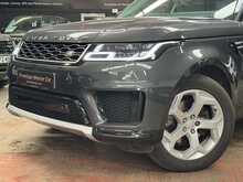 Land Rover Range Rover Sport SD V6 HSE 