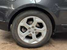 Land Rover Range Rover Sport SD V6 HSE 