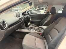 Mazda Mazda3 SKYACTIV-G SE 