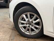 Mazda Mazda3 SKYACTIV-G SE 