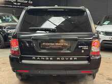 Land Rover Range Rover Sport TD V6 HSE 