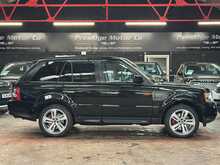 Land Rover Range Rover Sport TD V6 HSE 