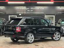 Land Rover Range Rover Sport TD V6 HSE 