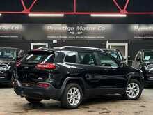 Jeep Cherokee CRD Longitude 
