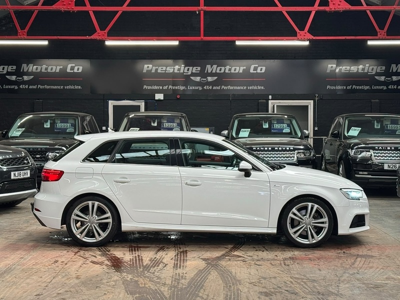 Audi A3 TFSI S line - U949