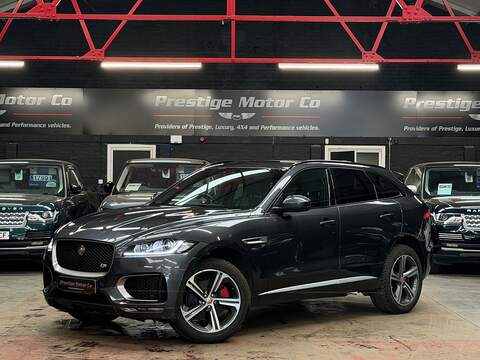 Jaguar F-PACE 2.0h T8 Twin Engine 10.4kWh R-Design Pro Saloon 4dr Petrol Plug-in Hybrid Auto AWD Euro 6 (s/s) (390 ps)