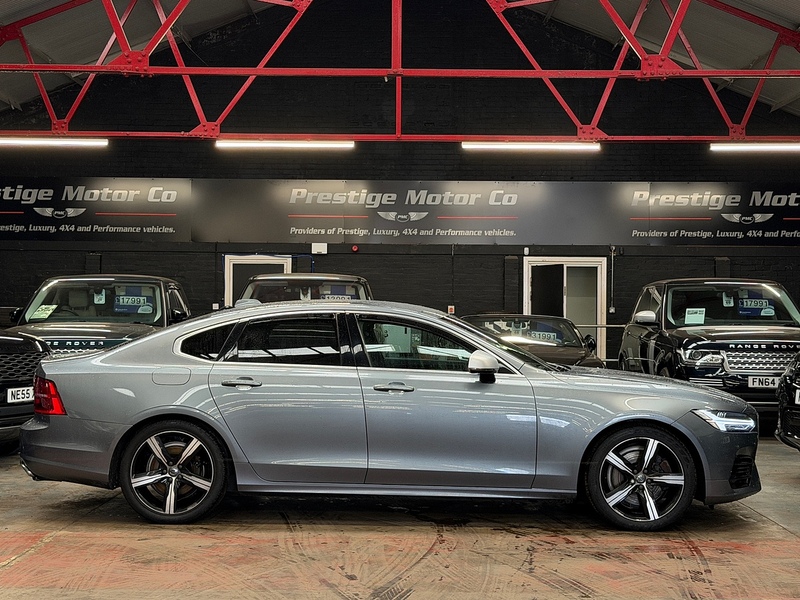 Volvo S90 h T8 Twin Engine R-Design Pro - U984