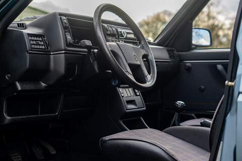 Volkswagen Golf Gti G60 - U106