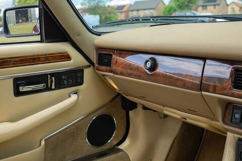 Jaguar XJS V12 Conv - U331