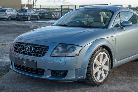 Audi TT V6 - U354