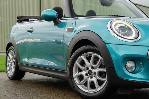 MINI Convertible Cooper - U357