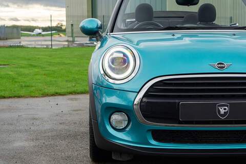 MINI Convertible Cooper - U357