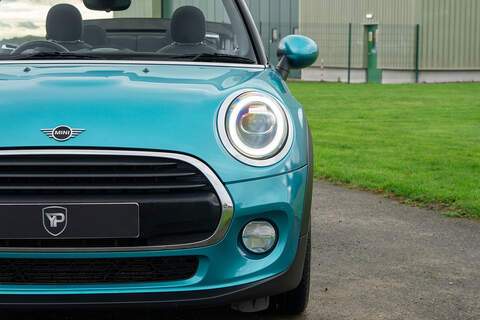 MINI Convertible Cooper - U357