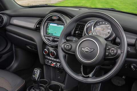 MINI Convertible Cooper - U357