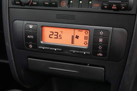 SEAT Leon Cupra R - U358