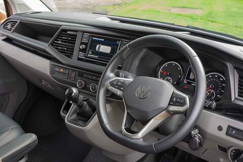 Volkswagen Transporter TDI T28 Highline - U359