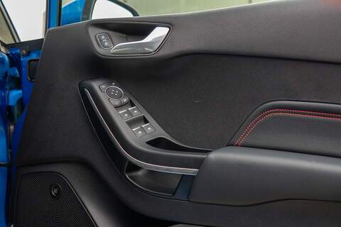 Ford Fiesta T EcoBoost ST-Line X Edition - U360