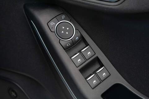 Ford Fiesta T EcoBoost ST-Line X Edition - U360