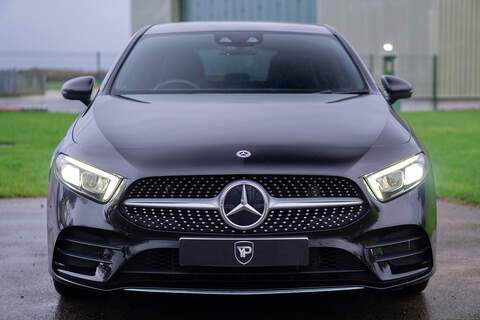 Mercedes-Benz A Class A180d AMG Line - U361