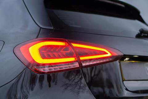 Mercedes-Benz A Class A180d AMG Line - U361