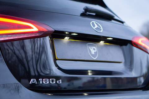 Mercedes-Benz A Class A180d AMG Line - U361