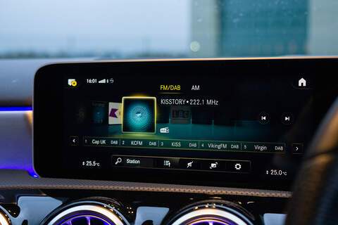 Mercedes-Benz A Class A180d AMG Line - U361