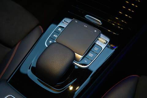 Mercedes-Benz A Class A180d AMG Line - U361