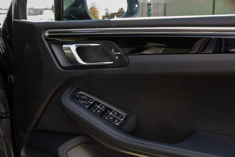 Porsche Macan T V6 S - U362