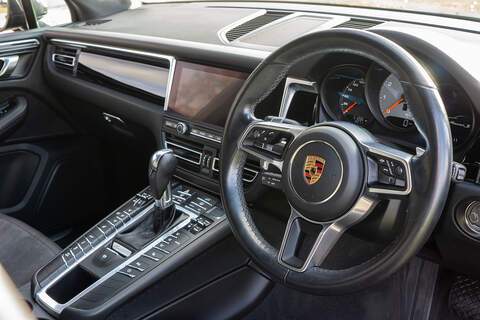Porsche Macan T V6 S - U362