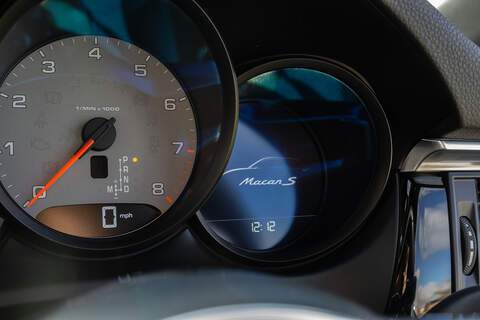 Porsche Macan T V6 S - U362